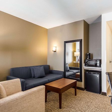 Comfort Suites Woodland - Sacramento Airport Exteriör bild