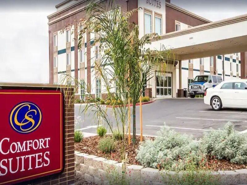 Comfort Suites Woodland - Sacramento Airport Exteriör bild